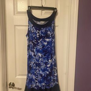 Tommy Bahama Blue and White Floral Mini Dress Medium $15